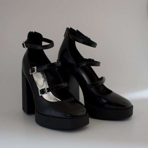 Mix No. 6 Rezzie Mary Jane Platform Pump - Picture 1 of 3